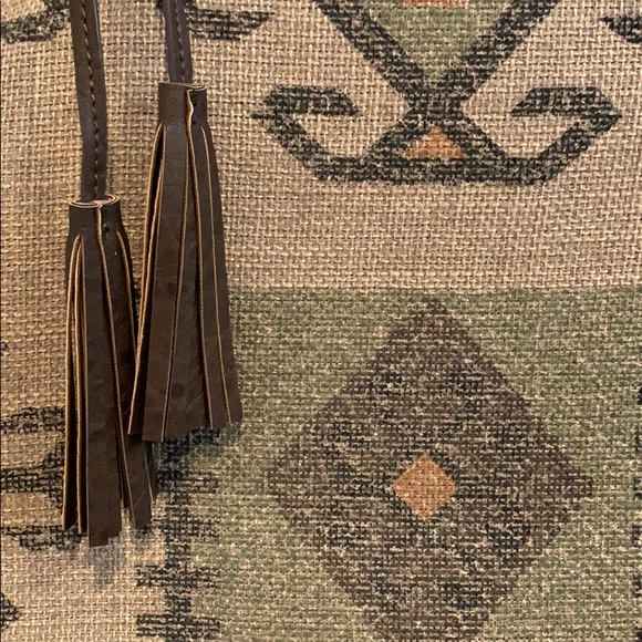 Southwest style zippered tote bag - Picture 3 of 3